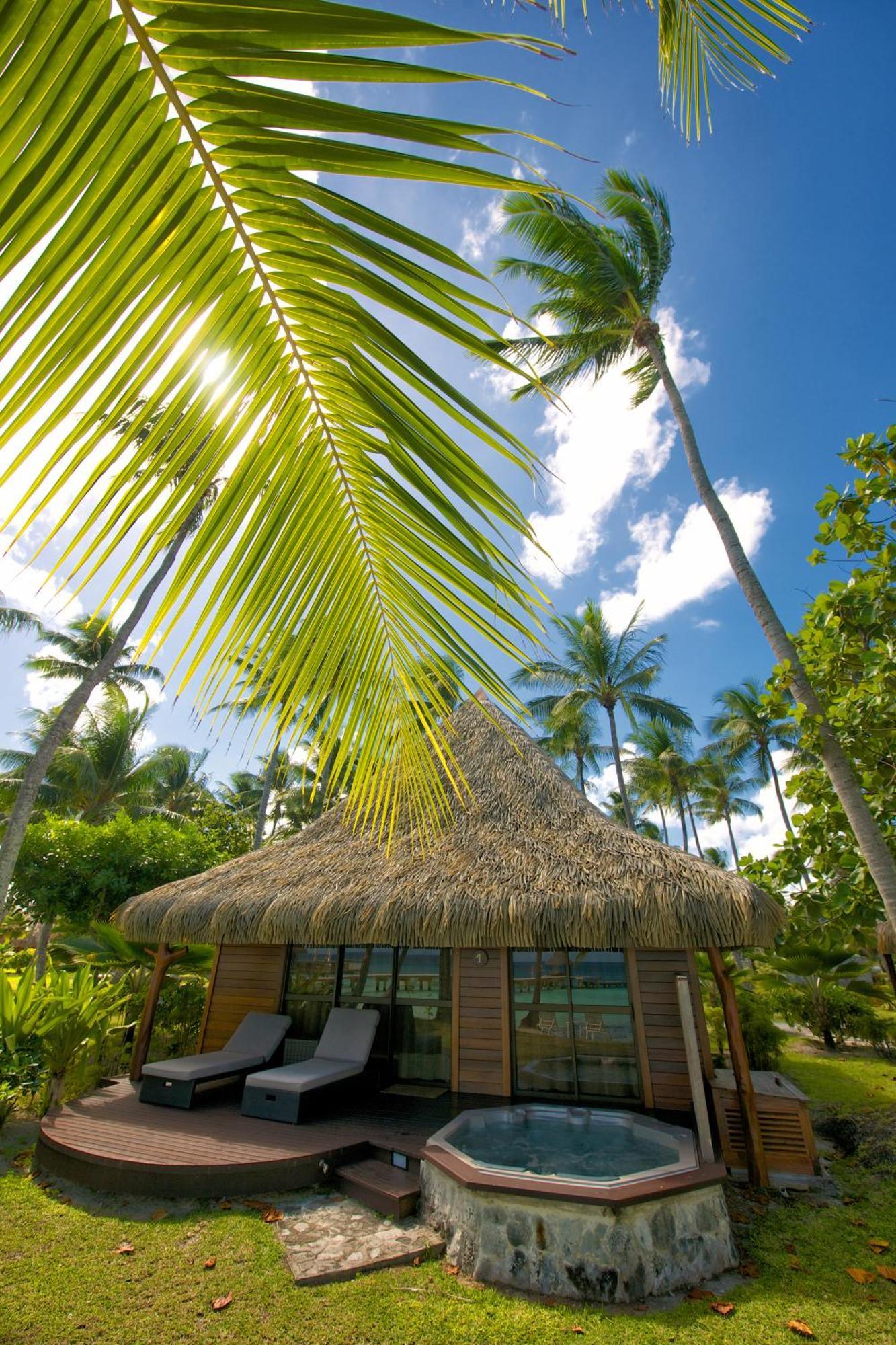 Hotel Kia Ora Resort & Spa Avatoru Exterior foto